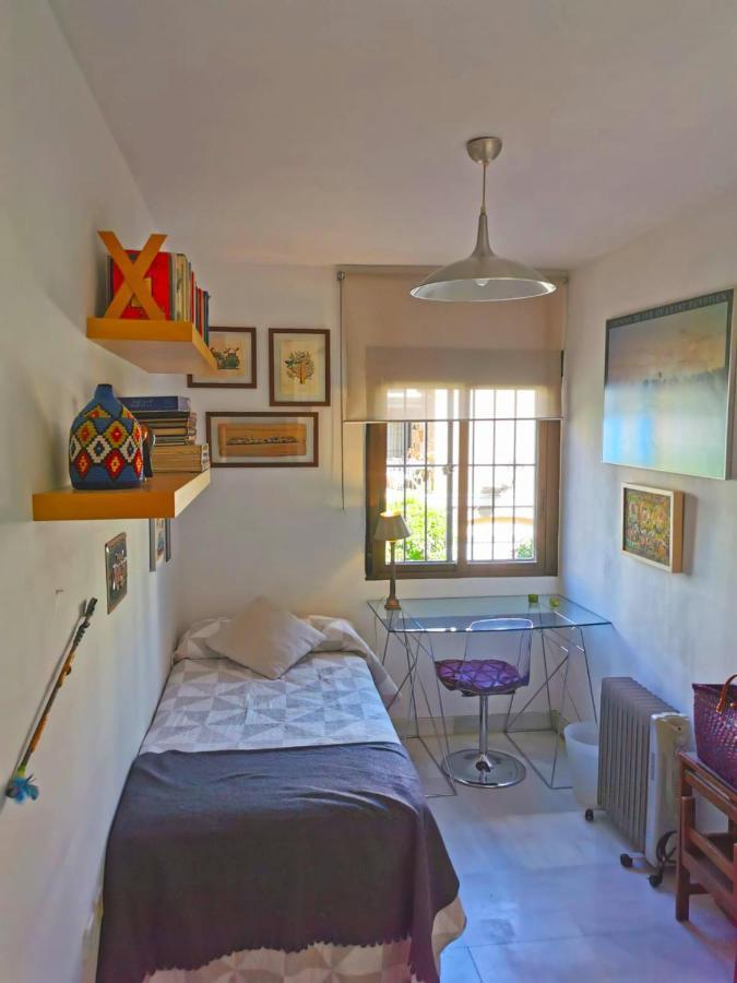 Agradable Con Bano Individual Siviglia